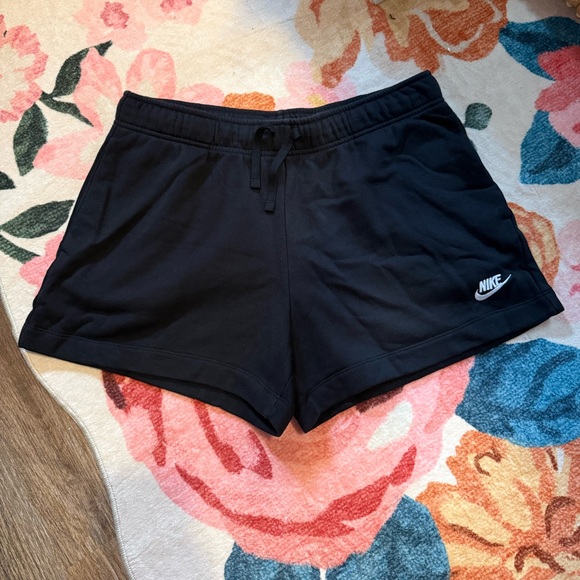 Nike Pants - NWOT Nike Women's Black Shorts size Large